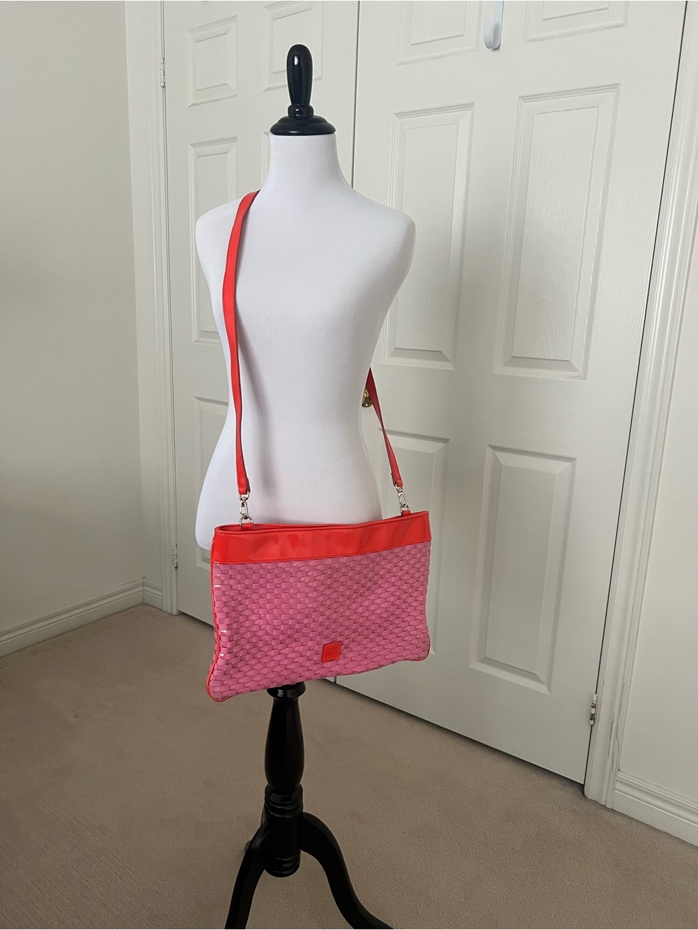 Liz Claiborne Pink and Orange Crossbody Bag